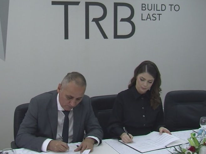 Потписани уговори са Орлом и Крушиком Потписани уговори са Орлом и Крушиком - Фото: РТРС