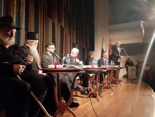 Београд - одржано вече посвећено академику и пјеснику Матији Бећковићу Београд - одржано вече посвећено академику и пјеснику Матији Бећковићу - Фото: СРНА