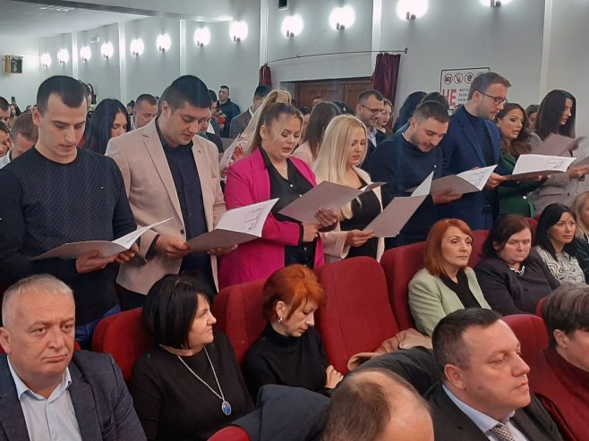 Фоча - Медицински факултет - промоција младих љекара Фоча - Медицински факултет - промоција младих љекара - Фото: СРНА