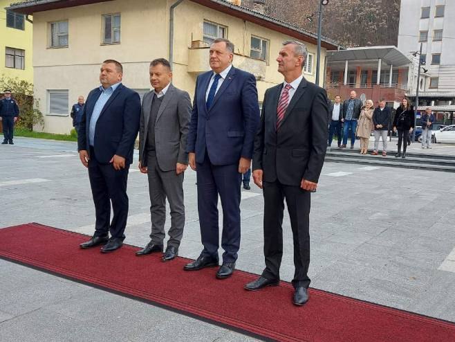 Svečano otvaranje nove zgrade Opštine u Kotor Varoši (Foto: RTRS)