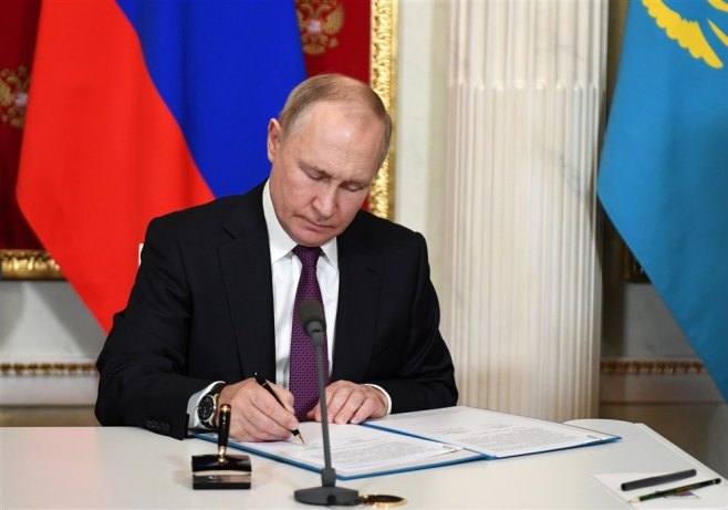 Владимир Путин (EPA-EFE/MIKHAIL KLIMENTYEV / SPUTNIK / KREMLIN POOL MANDATORY CREDIT) Владимир Путин (EPA-EFE/MIKHAIL KLIMENTYEV / SPUTNIK / KREMLIN POOL MANDATORY CREDIT) -