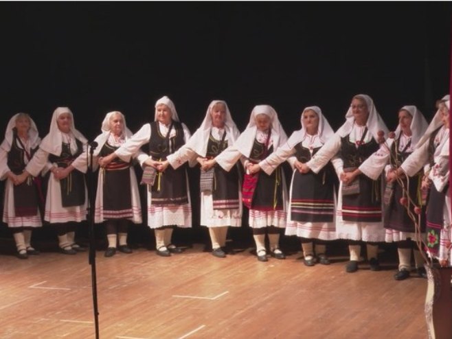 Културно вече у Козарској Дубици Културно вече у Козарској Дубици - Фото: РТРС