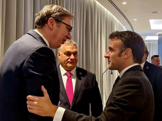 Вучић се састао са Макроном и Орбаном (ФОТО)