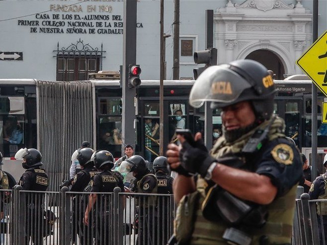 Перу: Полиција привела предсједника Кастиља