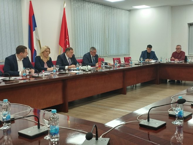 Сједница Извршног комитета СНСД-а Сједница Извршног комитета СНСД-а - Фото: РТРС