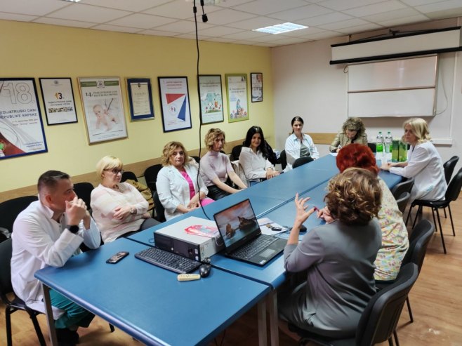 Radni sastanak pedijatara (Foto: RTRS)