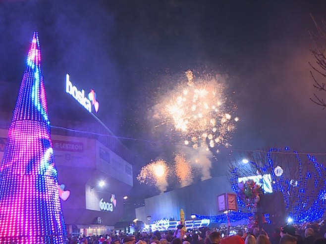 Дочек Нове године у Бањалуци - Фото: РТРС