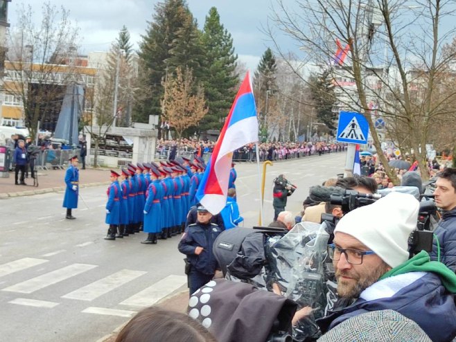 Svečani defile u Istočnom Sarajevu (Foto: RTRS)