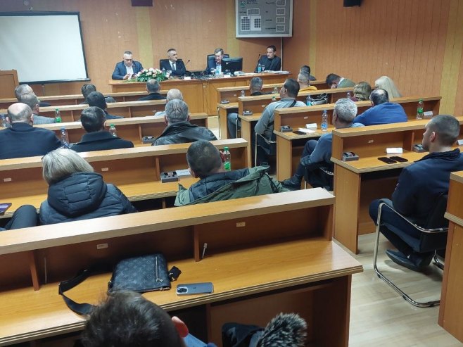 Минић и Митровић у Братунцу Минић и Митровић у Братунцу - Фото: РТРС