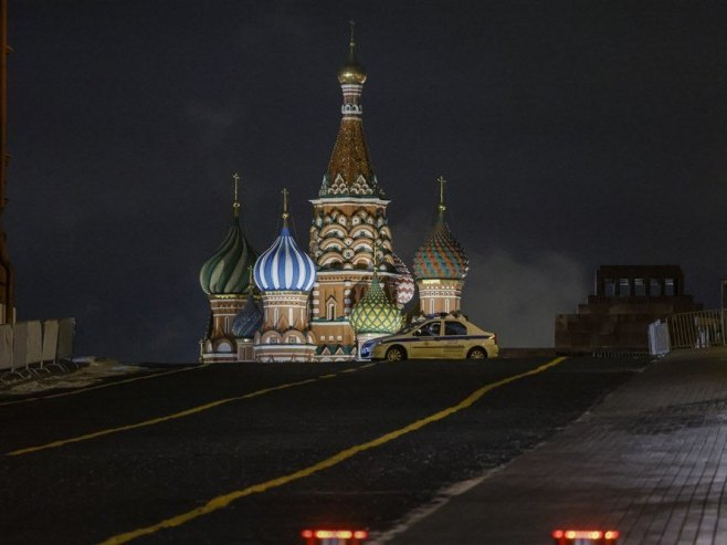 Москва (Фото: EPA-EFE/SERGEI ILNITSKY) Москва (Фото: EPA-EFE/SERGEI ILNITSKY) -