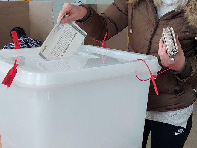 Братунац-избори - Фото: РТРС