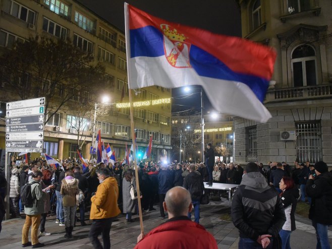 Протест на Косову (Фото: FOTO TANJUG/ MILOŠ MILIVOJEVIĆ/ bg/илустрација) Протест на Косову (Фото: FOTO TANJUG/ MILOŠ MILIVOJEVIĆ/ bg/илустрација) -