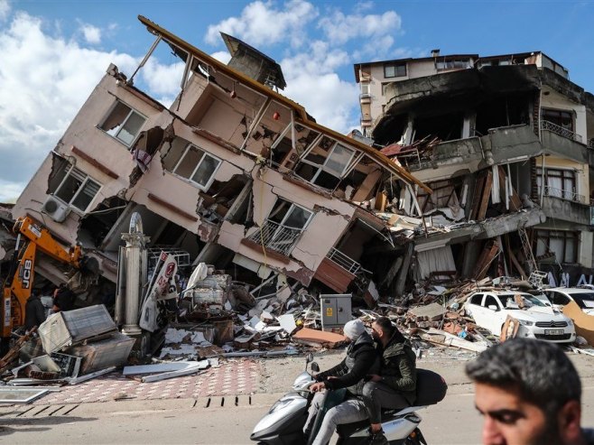 Турска - земљотрес  (Фото:EPA-EFE/ERDEM SAHIN) - 