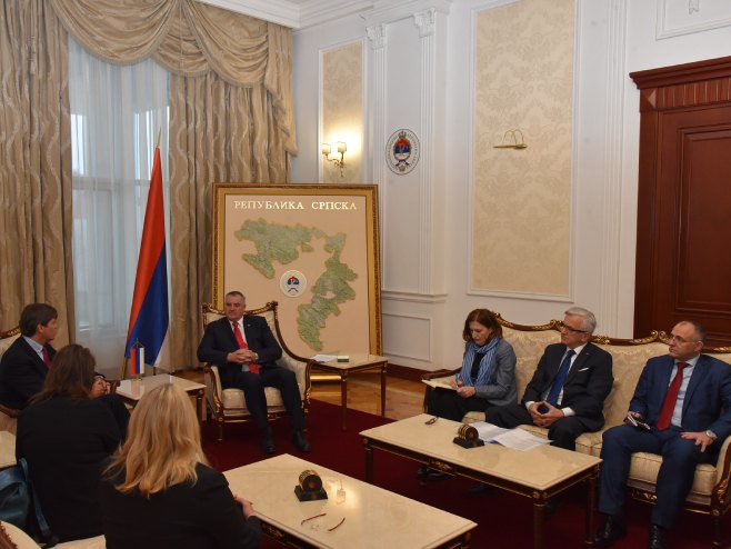 Састанак Састанак -