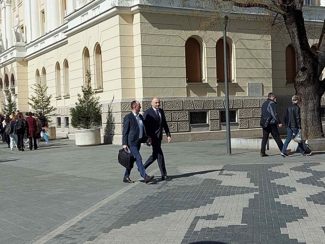 Banjac došao na sastanak koalicije (Foto: RTRS)