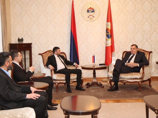 Милорад Додик са делегацијом Никшића - Фото: 
