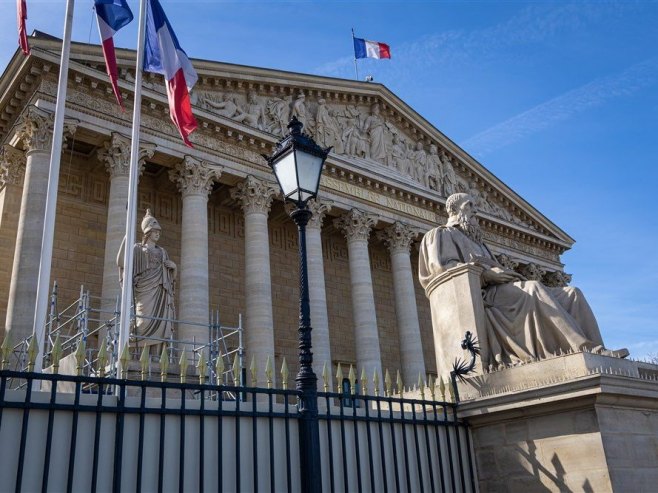 Француски парламент (Фото: EPA/CHRISTOPHE PETIT TESSON) - 