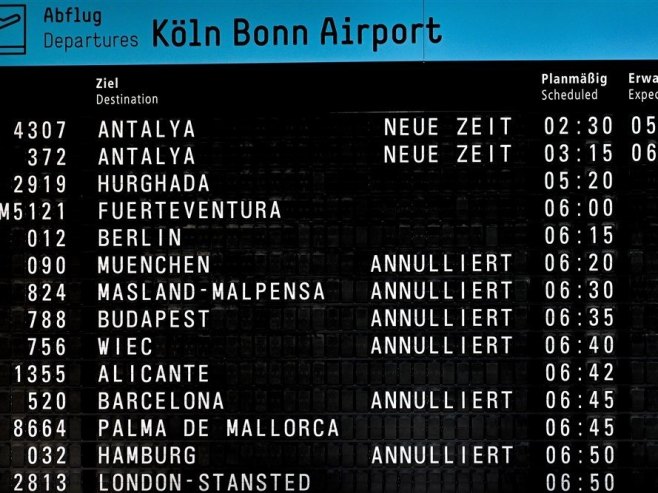 Отказани летови на аеродрому Келн/Бон, илустрација (Фото: EPA-EFE/SASCHA STEINBACH) - 