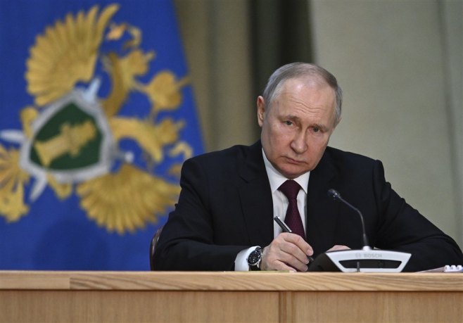 Владимир Путин (фото:EPA-EFE/PAVEL BEDNYAKOV/SPUTNIK/KREMLIN POOL MANDATORY CREDIT) - 