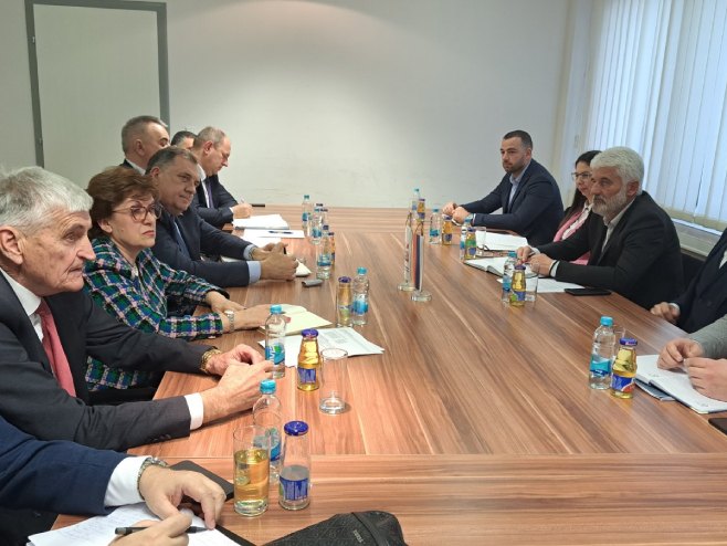 Кабинет предсједника и Влада Српске издвојиће два милиона КМ за отпремнине у Билећи (ВИДЕО)