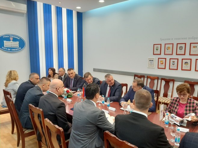 Требиње: Састанак Додика и Вишковића са руководством града