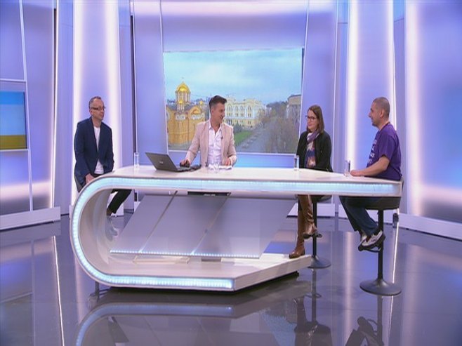 Јелена Борић, Давор Вукосављевић и Душко Рачић Јелена Борић, Давор Вукосављевић и Душко Рачић - Фото: РТРС