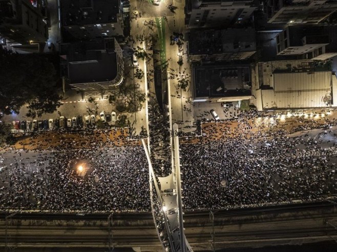 Протести у Израелу (Фото: EPA-EFE/Guy Yechiely) - 