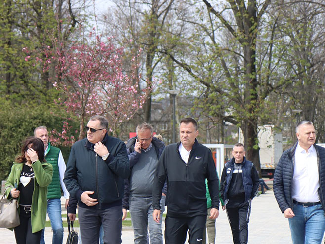 Додик у обиласку тениских терена Додик у обиласку тениских терена - Фото: