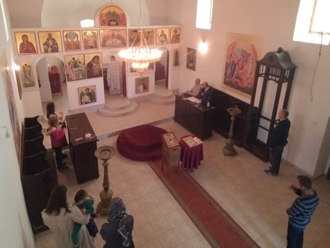 Служење помена канадском војнику - Фото: СРНА