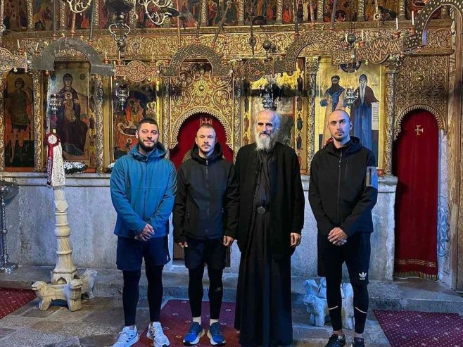 Ходочашће на Острог за Дарију Ходочашће на Острог за Дарију - Фото: Уступљена фотографија