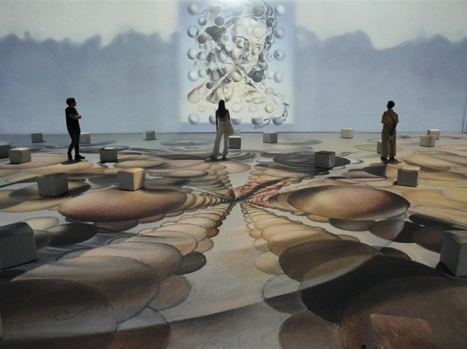 Дигитални људи (Фото: EPA-EFE/Alejandro Garcia, илустрација) - 