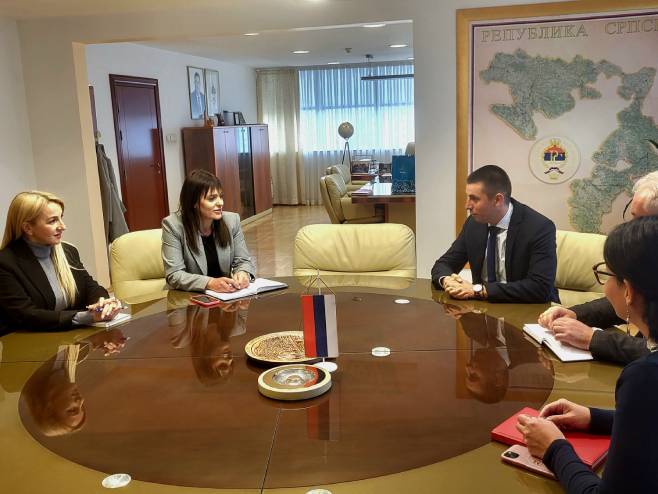 Шулић, Вуклиш и Шалић - састанак (Фото: Министарство трговине и туризма Српске) - 