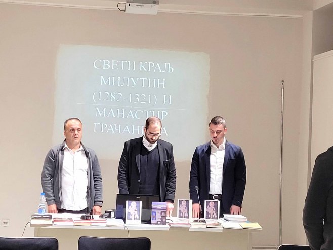 Грачаница - представљена књига "Свети краљ Милутин и манастир Грачаница" - Фото: СРНА