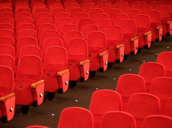 Кино (Фото: EPA-EFE/FRIEDEMANN VOGEL/илустрација) - 