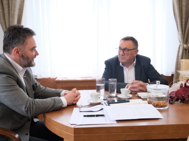 Сташа Кошарац и Милован Бјелица (Фото: РТРС)