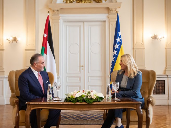 Цвијановић и новоименовани амбасадор Јордана (Фото: Предсједништво БиХ)