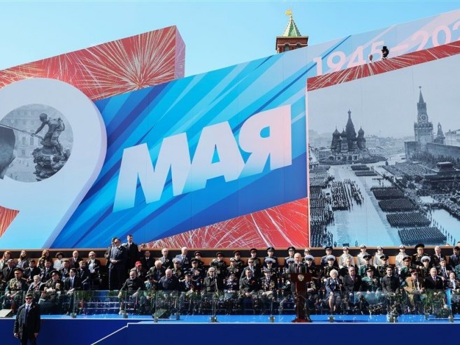 Дан побједе у Москви (Фото: EPA/DMITRY ASTAKHOV / SPUTNIK / GOVERNMENT PRESS SERVICE) Дан побједе у Москви (Фото: EPA/DMITRY ASTAKHOV / SPUTNIK / GOVERNMENT PRESS SERVICE) -