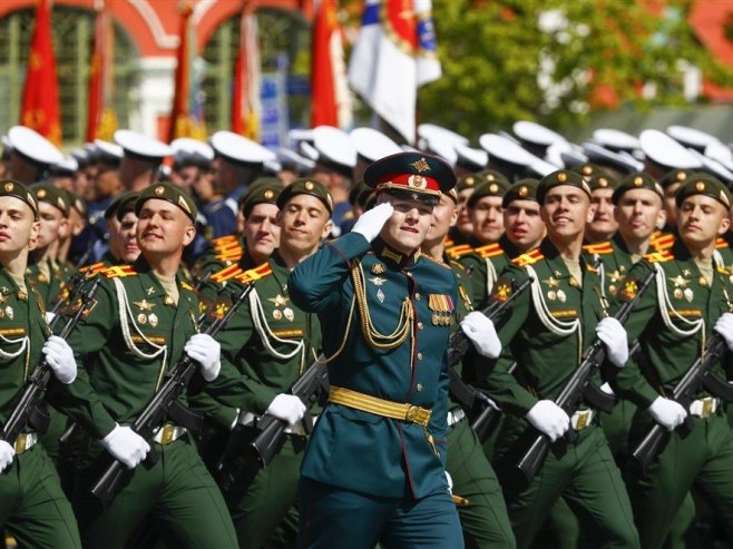 Vojna parada u Moskvi (Foto: EPA/STRINGER) 