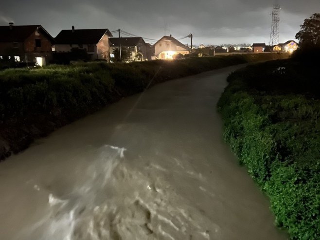 Obilne padavine stvorile probleme u Prijedoru  (Foto: RTRS)