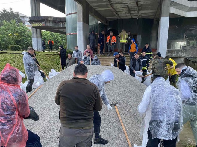 Поплаве у Новом Граду Поплаве у Новом Граду - Фото: РТРС