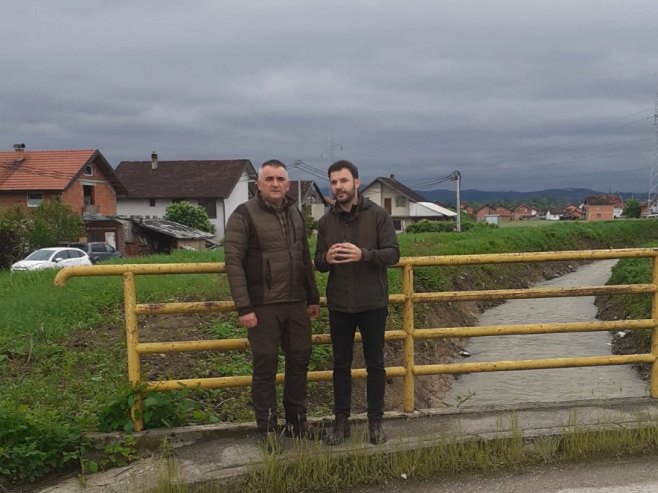 Јавор и Минић обишли поплављена подручја у Приједору - Фото: РТРС