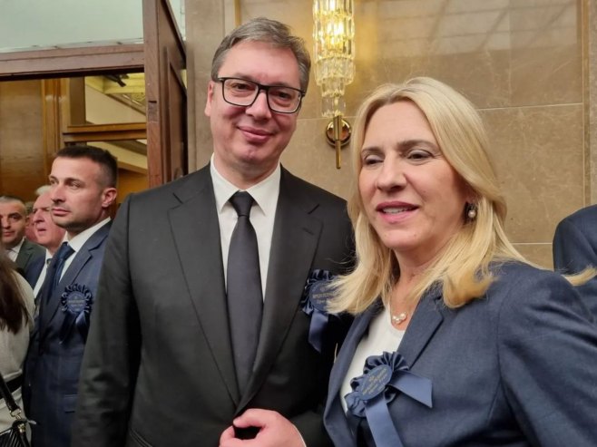 Цвијановић и Вучић на инаугурацији (Фото: www.instagram.com/zeljka.cvijanovic/) Цвијановић и Вучић на инаугурацији (Фото: www.instagram.com/zeljka.cvijanovic/) -