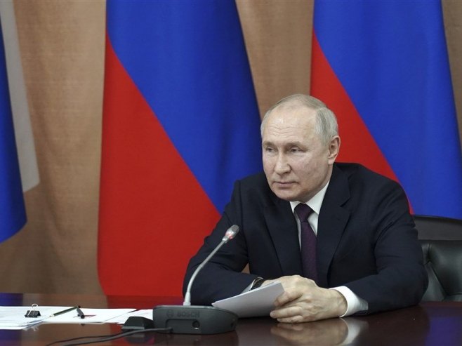 Владимир Путин (Фото: EPA-EFE/TATIANA BARYBINA / SPUTNIK / KREMLIN POOL MANDATORY CREDIT) - 
