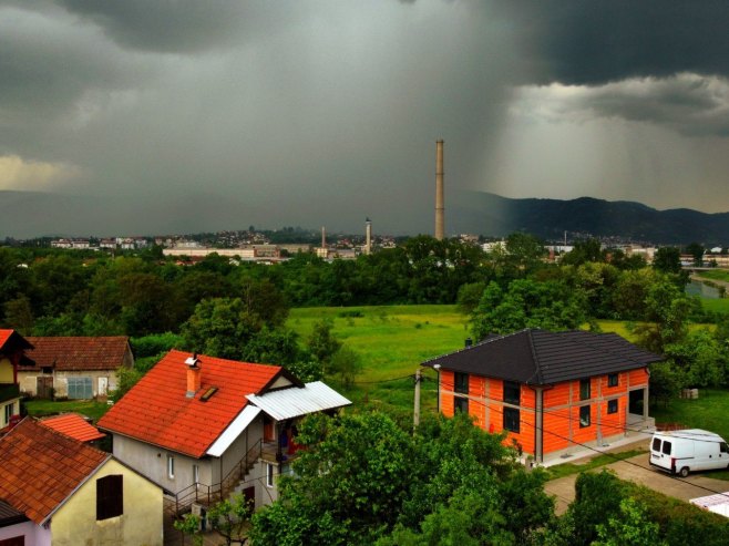 Nevrijeme u Banjaluci (Foto: RTRS)