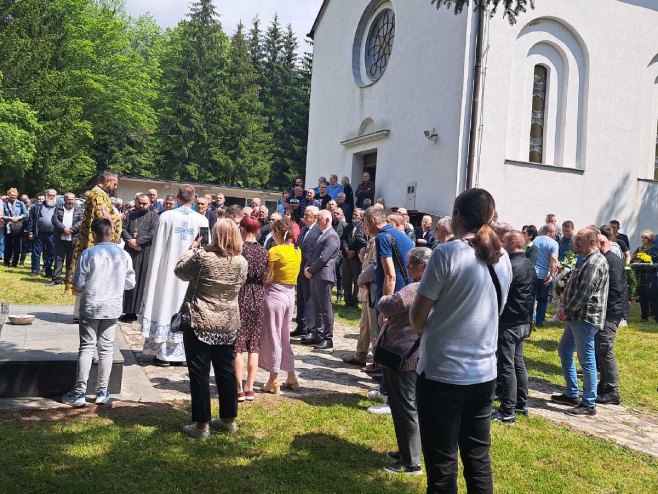 Обиљежавање годишњице злочина у Брадини Обиљежавање годишњице злочина у Брадини - Фото: РТРС