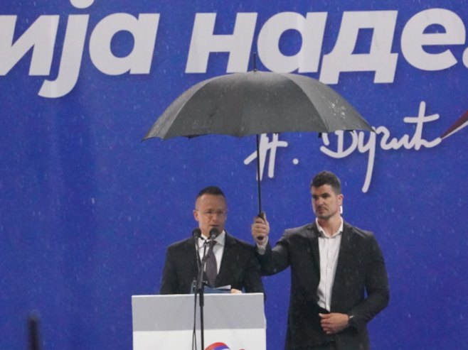 Петер Сијарто (Фото: TANJUG/ MILOŠ MILIVOJEVIĆ) Петер Сијарто (Фото: TANJUG/ MILOŠ MILIVOJEVIĆ) -