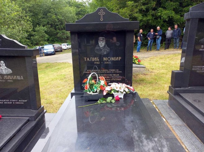 Spomen obilježje Momiru Taliću (Foto: RTRS) Spomen obilježje Momiru Taliću (Foto: RTRS)