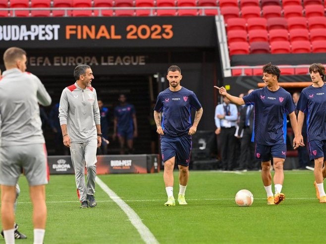 Лига Европе (Фото: EPA-EFE/Tibor Illyes HUNGARY OUT) Лига Европе (Фото: EPA-EFE/Tibor Illyes HUNGARY OUT) -
