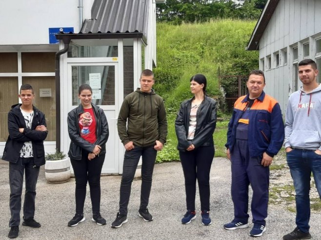 Гради се српска кућа за породицу Савић у Језеру Гради се српска кућа за породицу Савић у Језеру - Фото: РТРС