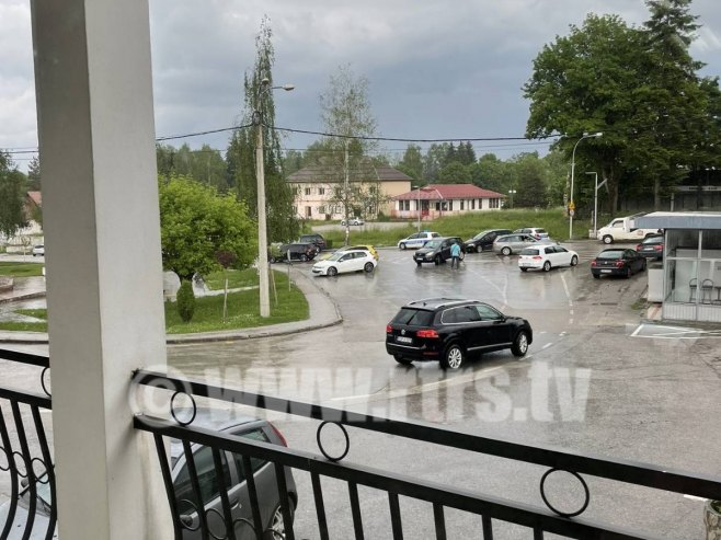 У пуцњави у Сокоцу убијено једно лице